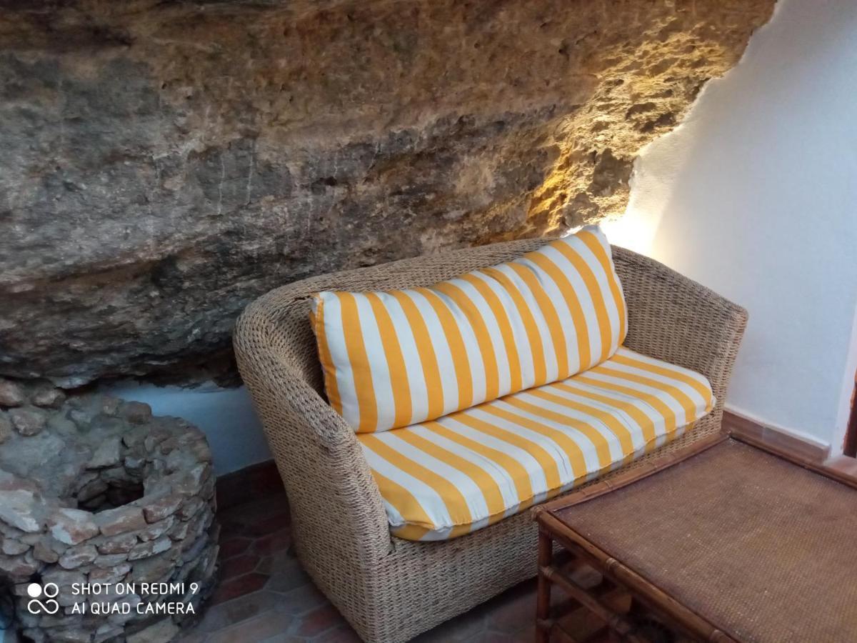 Casa Enrocada Villa Setenil De Las Bodegas Exterior foto